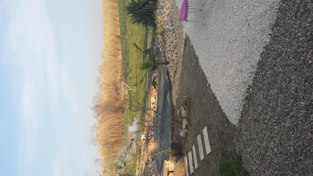 فندق Aux Roses De L'Etang كابيستانج المظهر الخارجي الصورة