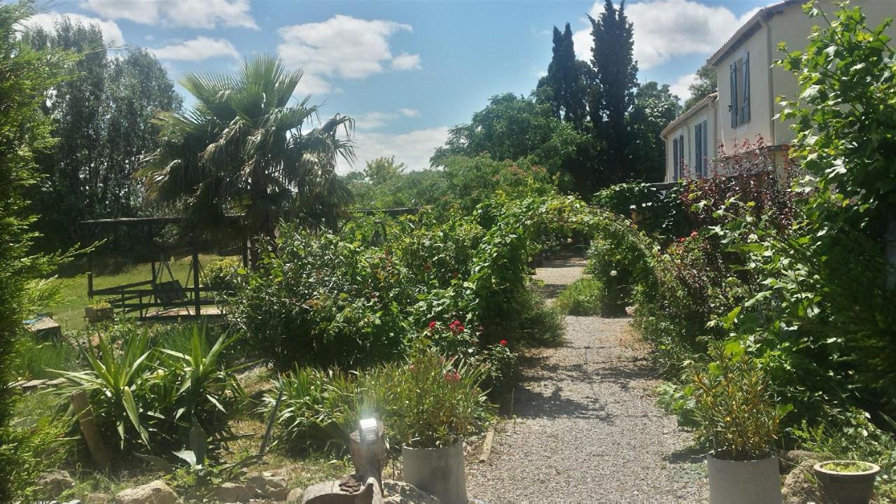 فندق Aux Roses De L'Etang كابيستانج المظهر الخارجي الصورة